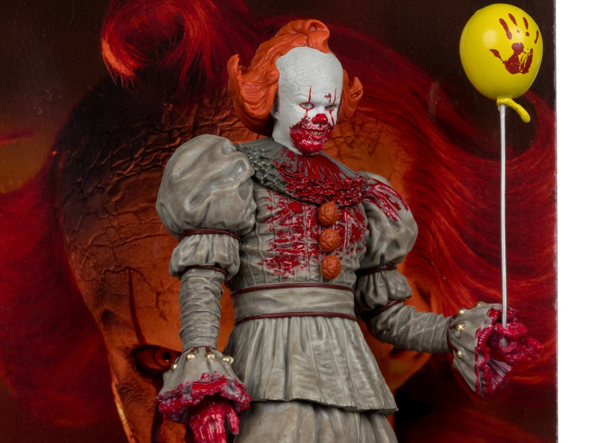 Mc FARLANE TOYS - Movie Maniacs 6inch Posed Welcome To Derry Wv2 Pennywise Bloody