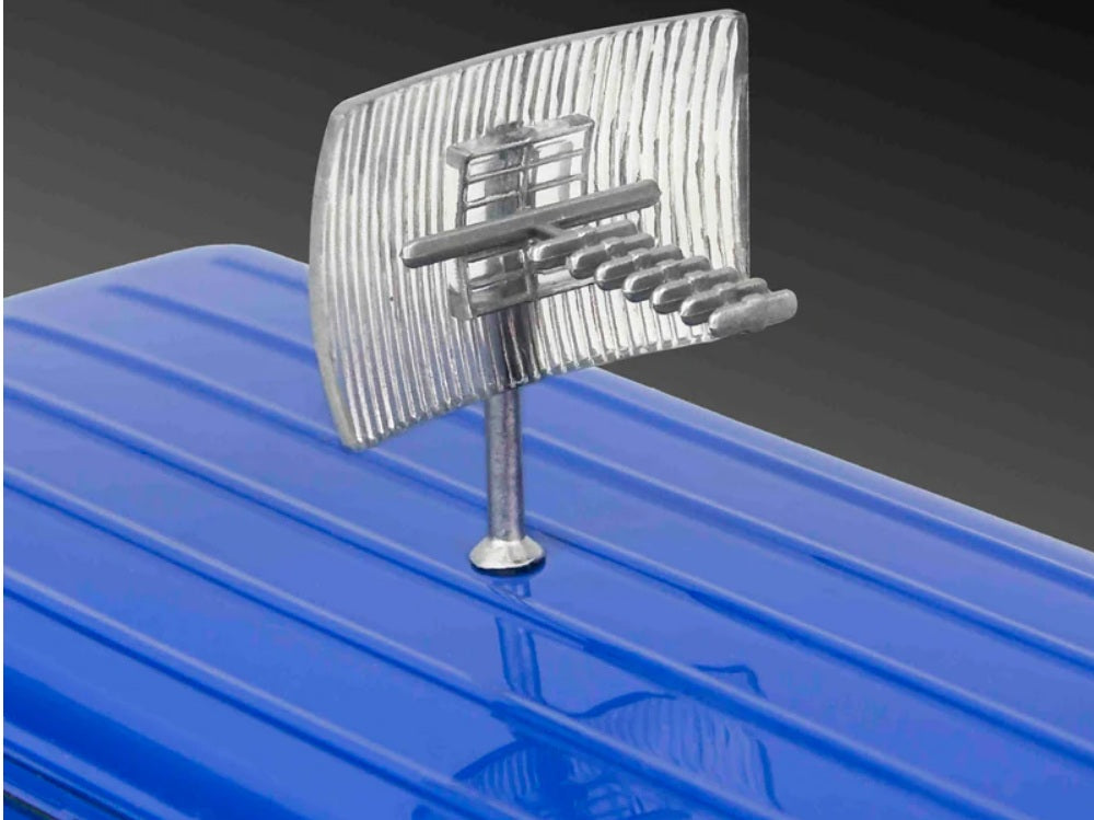 REVELL - GMC WSQK Squawk Van Stranger Things 1/25