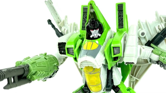 HASBRO - Transformers Studio Series Voyager Class Action Figure 2021 Wave 3 Thrust