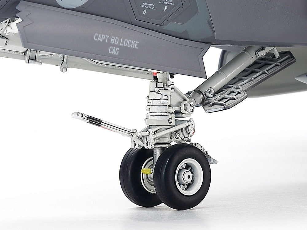TAMIYA - Lockheed Martin F-35C Lightning II 1/48
