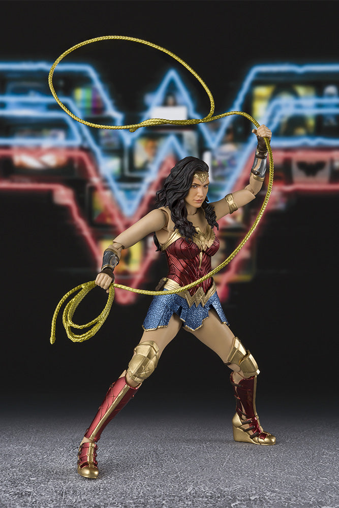 BANDAI - Dc Comics - Wonder Woman (WW84) S.H. Figuarts Action Figure