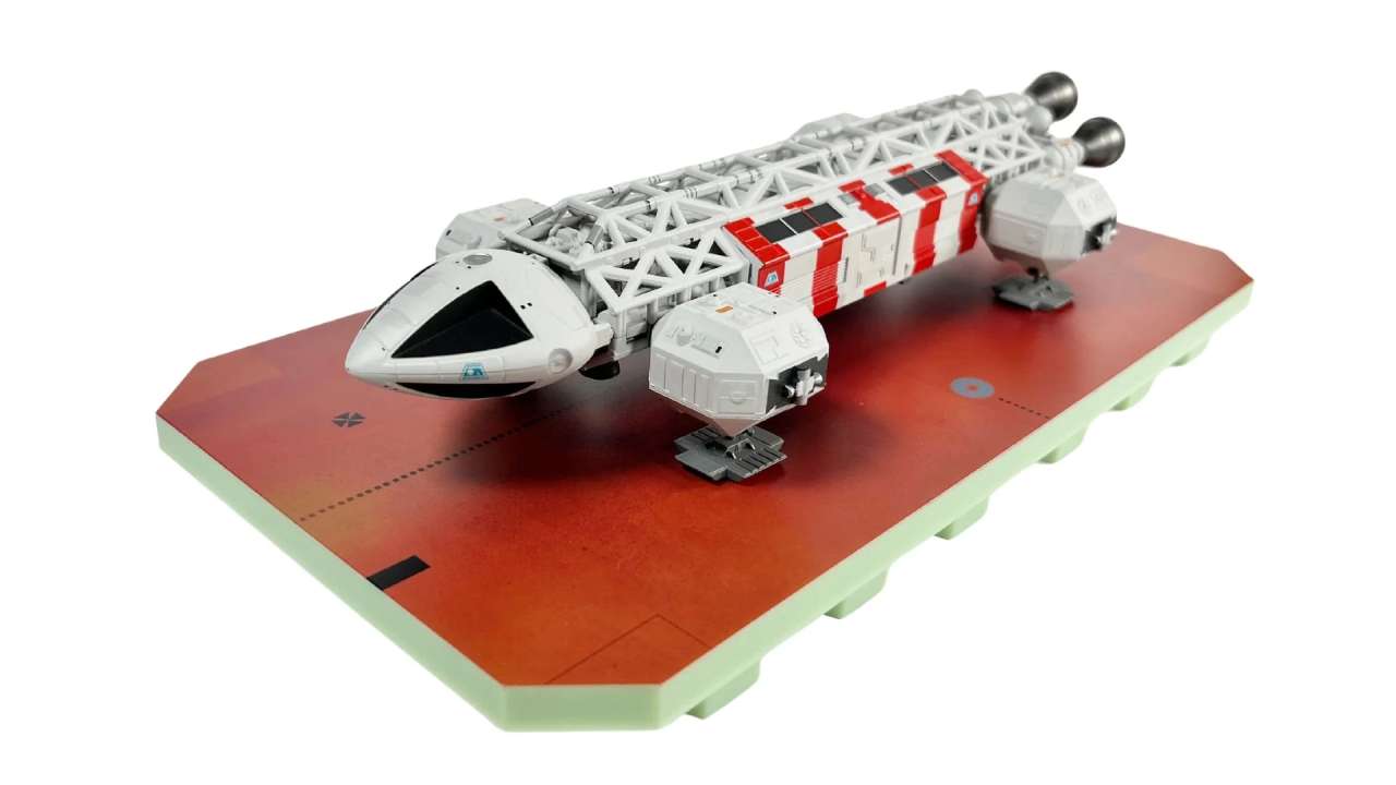 ANDERSON ENTERTAINMENT LIMITED - Space 1999 rescue eagle collectible special ltd ed