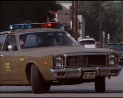 ARTISAN COLLECTION - Greenlight The A-Team 1977 Plymouth Fury 1/18