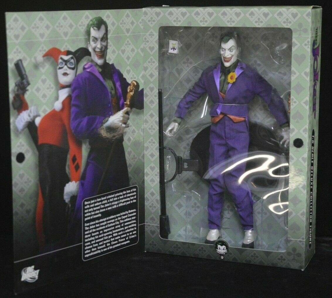 DC DIRECT - Dc Comics - The Joker 1:6 DeLuxe Collector Figure