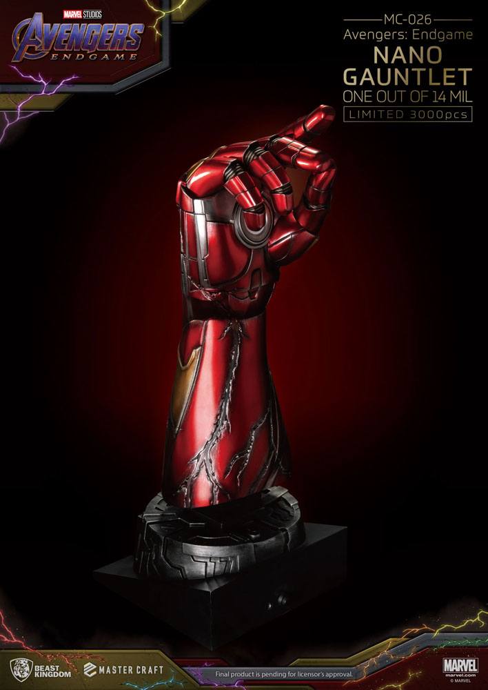 BEAST KINGDOM - Marvel - Avengers Endgame Master Craft Statue Nano Gauntlet 1:1