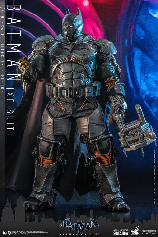 HOT TOYS - Dc Comics - Batman Arkham Origins 1:6 Action Doll Batman (Xe Suit) VGM52