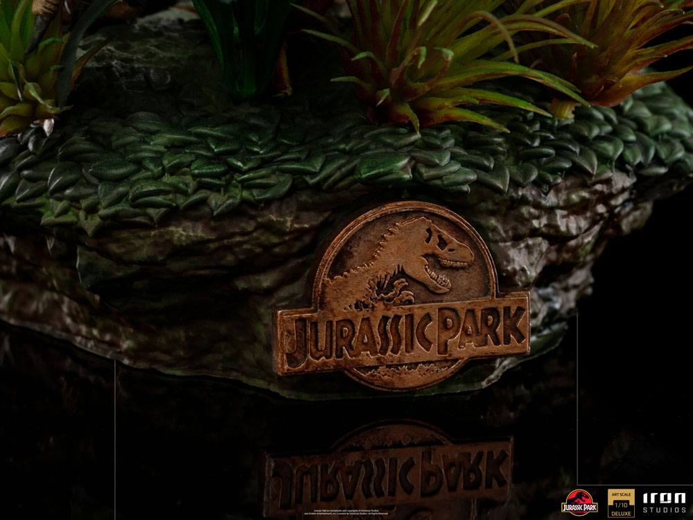 IRON STUDIO - Jurassic Park DeLuxe Art Scale Statue 1:10 Just The Two Raptors