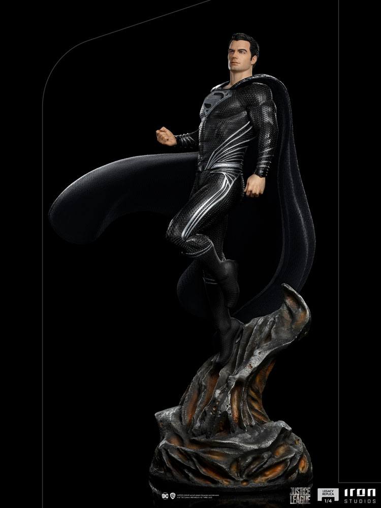 IRON STUDIO - Dc Comics - Zack Snyder's Justice League Art Scale Statue 1:4 Superman Black Suit