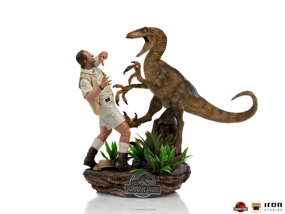 IRON STUDIO - Jurassic Park DeLuxe Art Scale Statue 1:10 Clever Girl