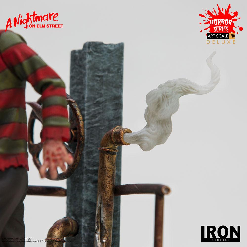 IRON STUDIO - A Nightmare on Elm Street Art Scale Statue 1:10 Freddy Krueger DeLuxe