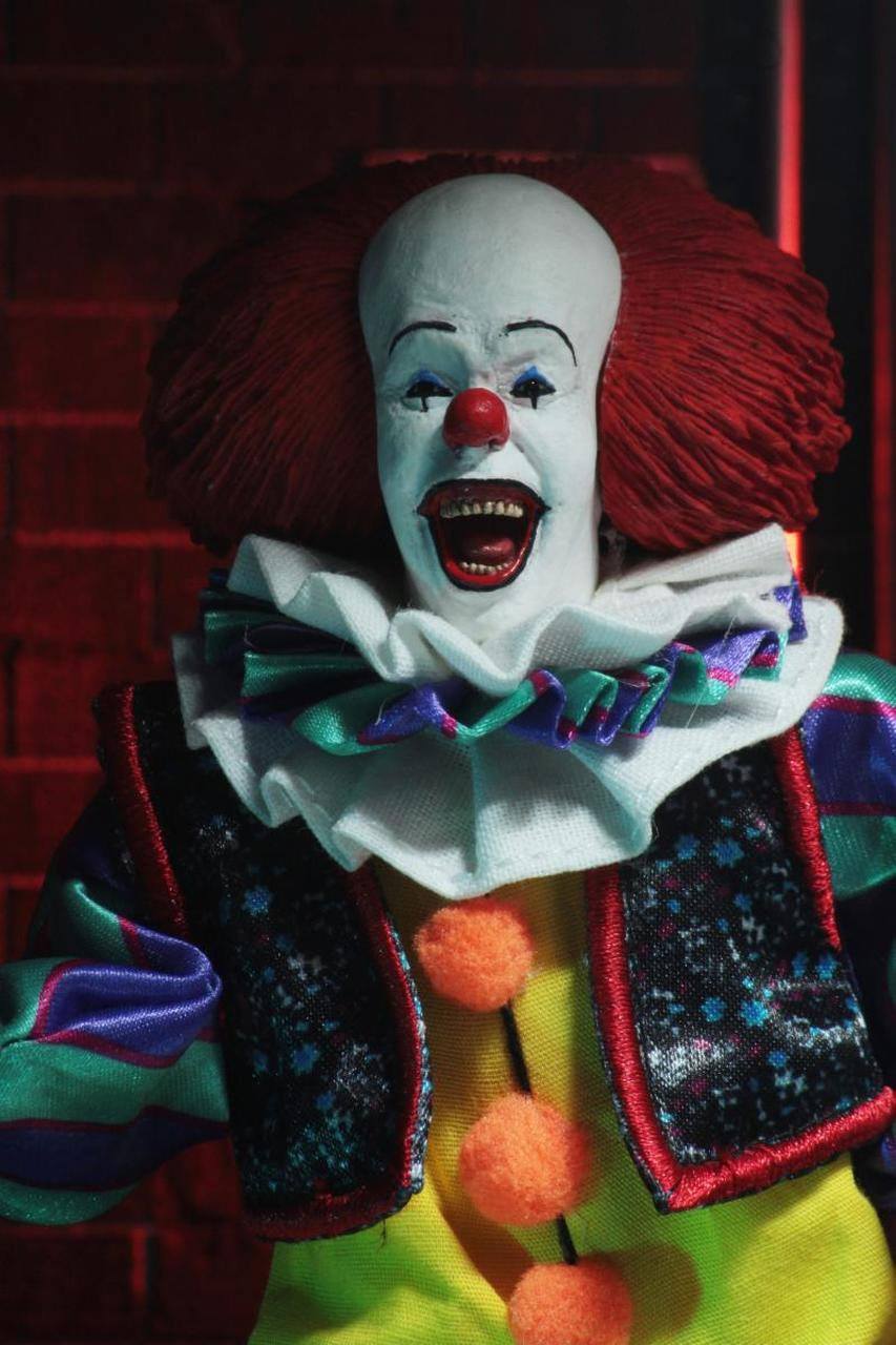 Il » est revenu 2017 Body Knocker Bobble Figure Pennywise 16 cm