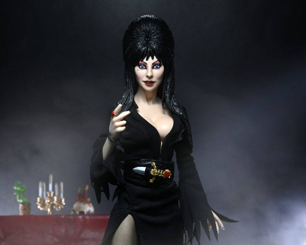 NECA - Elvira, Mistress of The Dark Clothed Action Figure