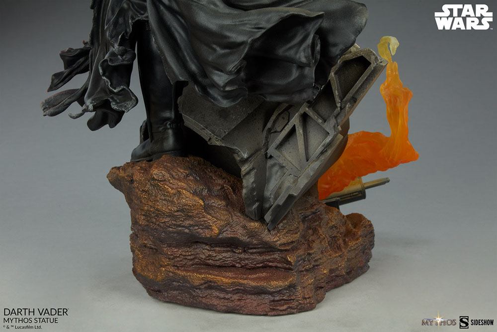 SIDESHOW - Star Wars Mythos Statue Darth Vader SS200369