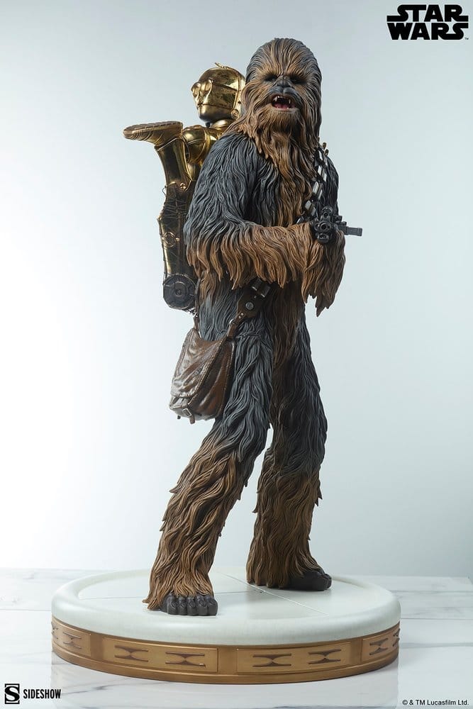 SIDESHOW - Star Wars Premium Format Figure Chewbacca and C-3PO