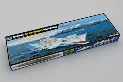 TRUMPETER - German Battleship Scharnhorst 1/200