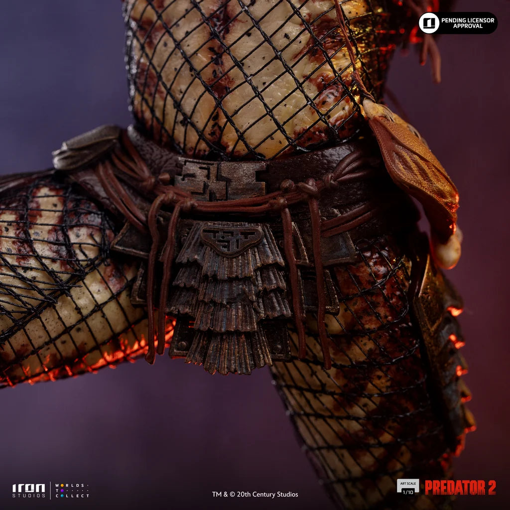 IRON STUDIOS - Predator 2 Predator City Hunter 1/10 Statue