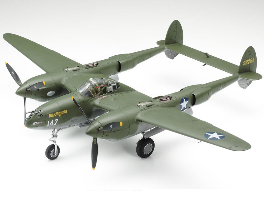 TAMIYA - P-38 F/G Lightning  1/48