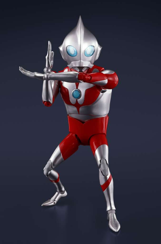 BANDAI - Ultraman rising ultradad shf