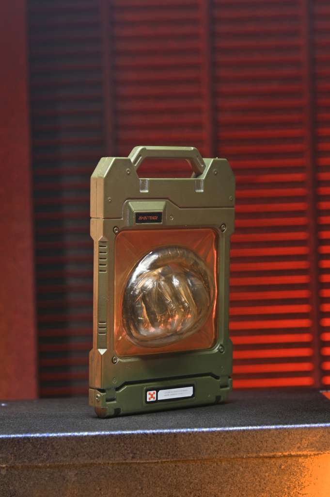 NECA - Alien Romulus Accessory Set