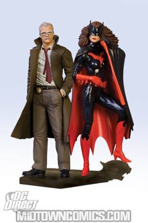 DC DIRECT - Batman Family Multi-Part Statue Part 3 Batwoman And Commissioner Gordon