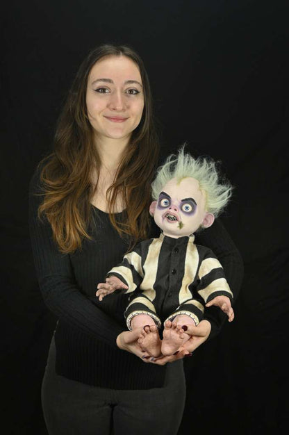 NECA - Beetlejuice 2 Baby Beetlejuice 1/1 Replica