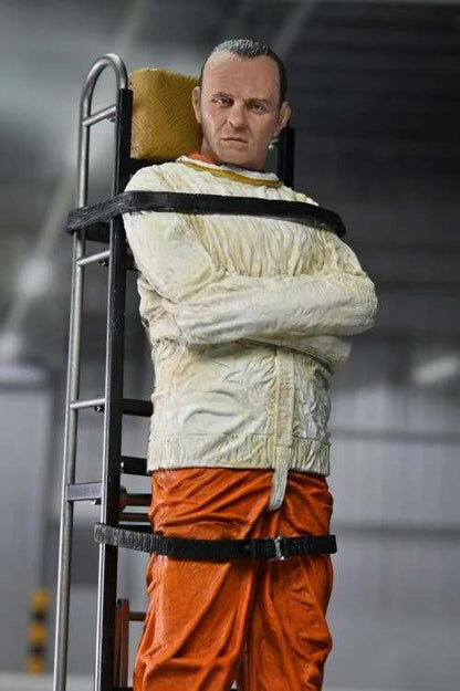 NECA - Silence Of The Lamb Dr Hannibal Lecter Masked Af