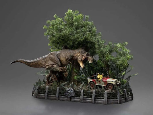 IRON STUDIOS - Jurassic Park Demi Art T-rex Attacks 1/20 Statue