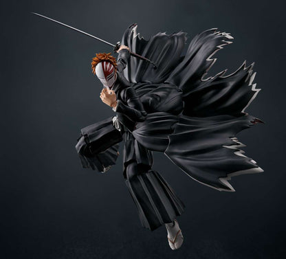 BANDAI - Bleach Ichigo Kurosaki Getsugatensho shf
