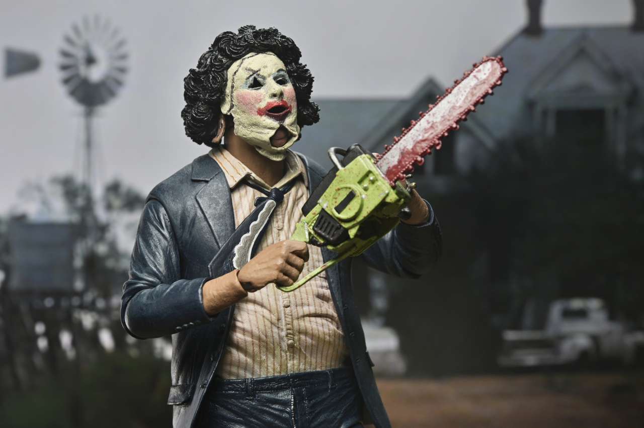 NECA - Texas Chainsaw Massacre Pretty Eoman Leatherface 50th Ult Af