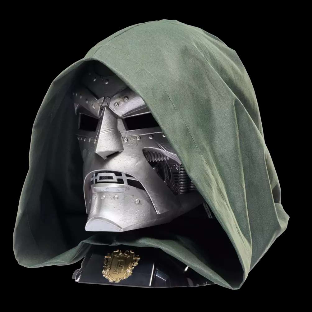 HASBRO - Doctor Doom Helmet Replica