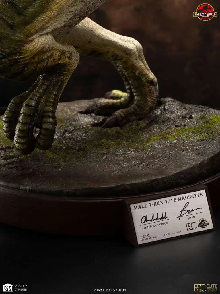 ECC - The Lost World Jurassic Park Tyrannosaur Buck 1/12 Scale Maquette