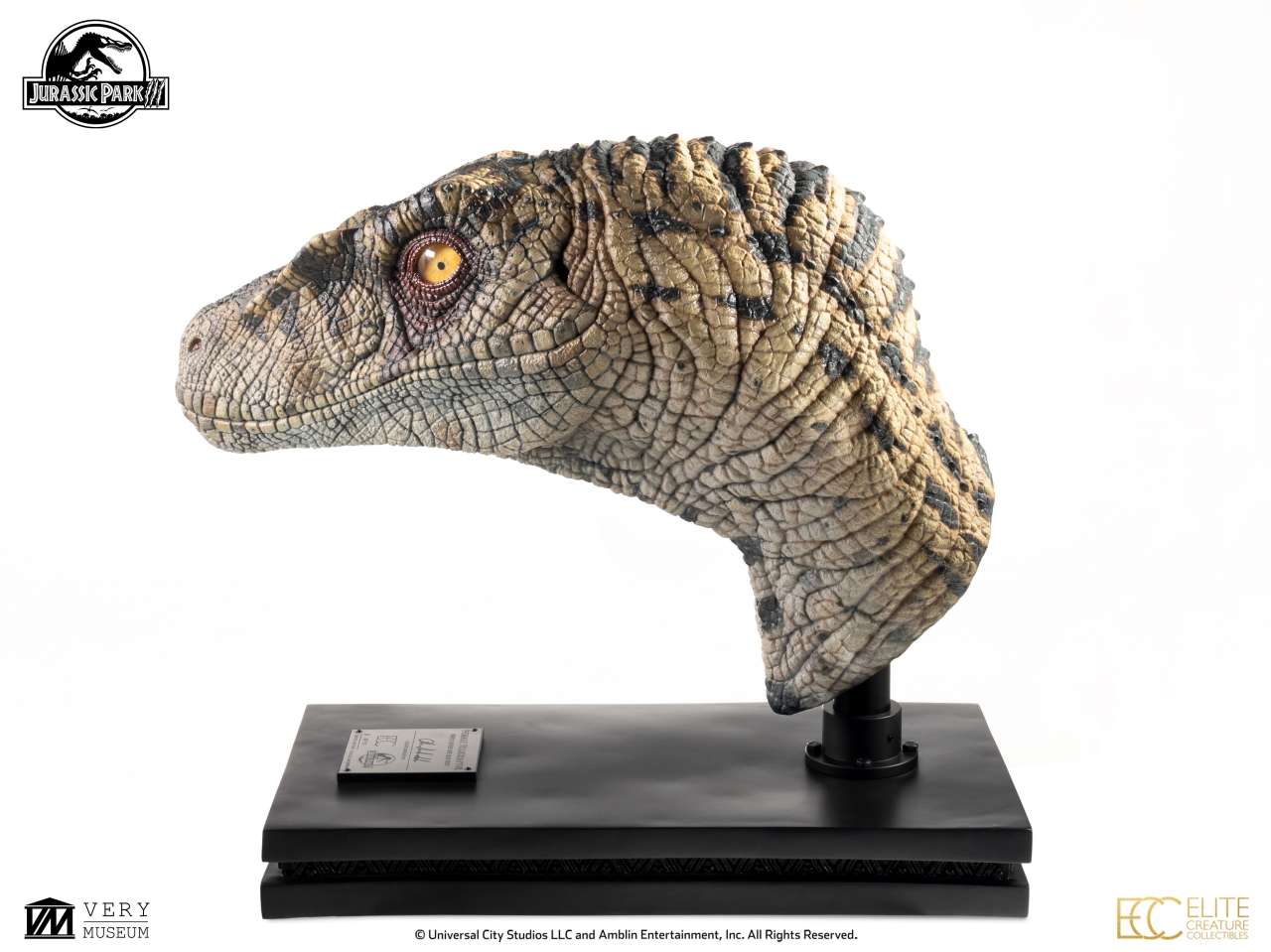 ECC - Jurassic park 3 female velociraptor white queen bust
