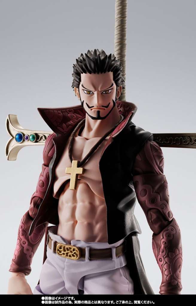 BANDAI - One Piece Dracule Mihawk Hawkeye Shf