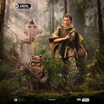IRON STUDIOS - Star Wars Episode 6 Leia And Wicket 1/10 Statue