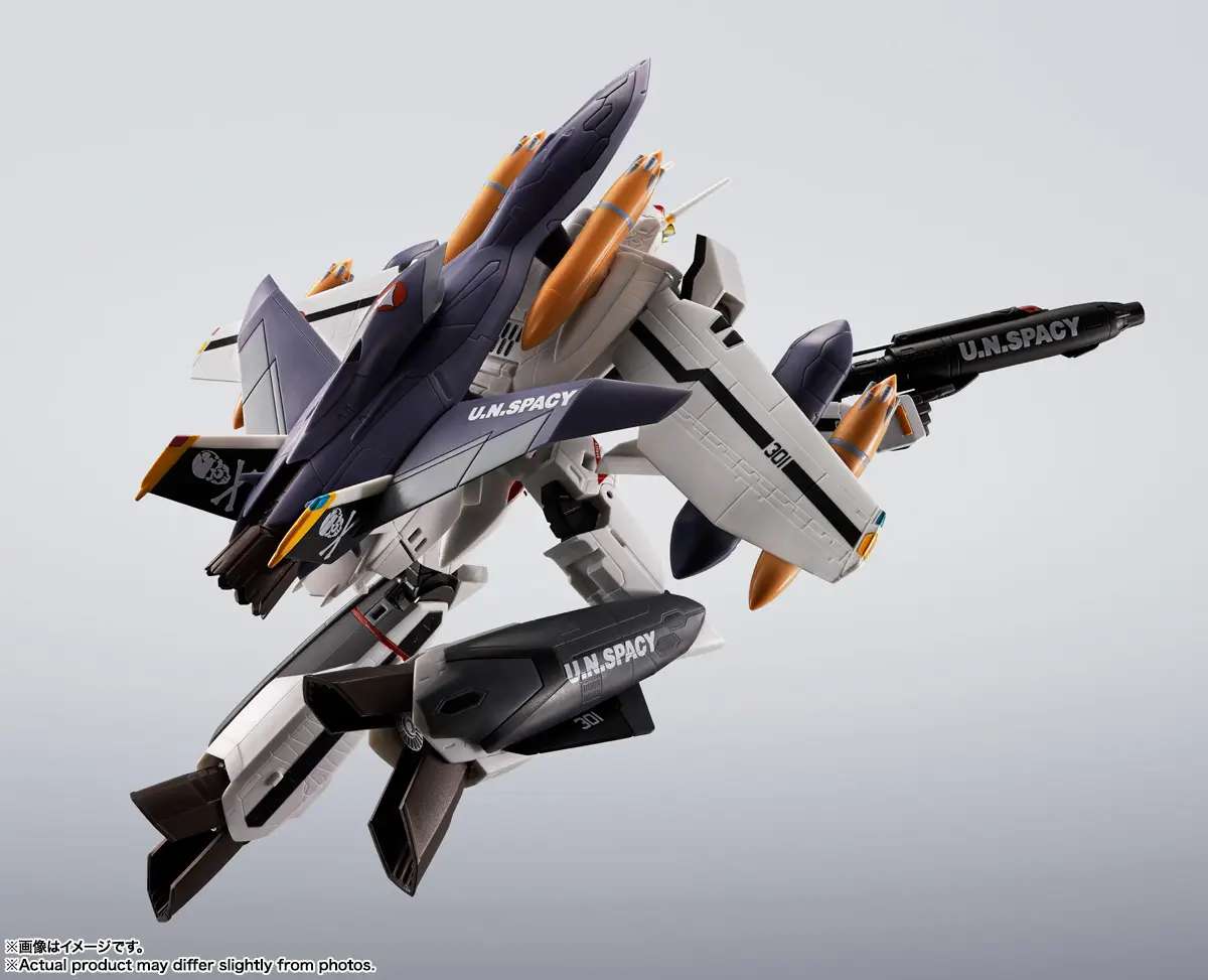 BANDAI - Macross vf-0s Phoenix Roy Focker Use qf-2200d-b Ghost Hi-Metal R