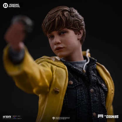IRON STUDIOS - The Goonies Mikey Walsh 1/10 Statue
