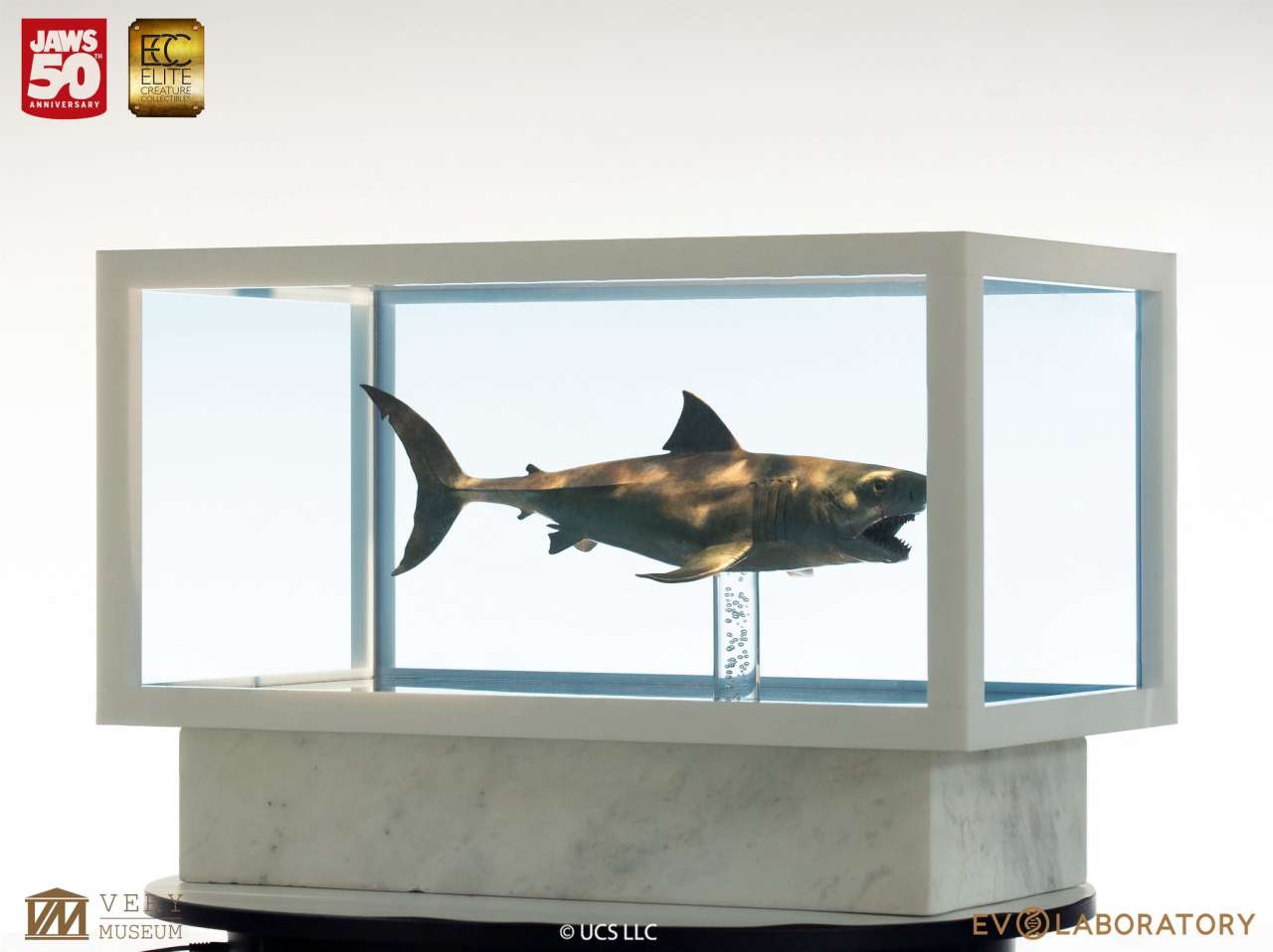 ECC - Jaws Bronze 1/18 Scale Statue
