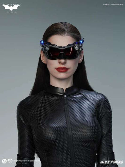 QUEEN STUDIOS - The Dark Knight Catwoman 1/1 Lifesize Statue