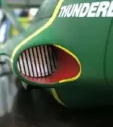 AMIE - Thunderbird 2 Model 1/200 W/ Stand