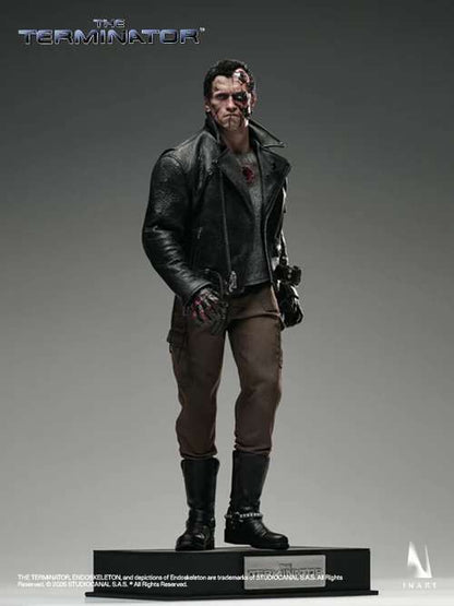 INART - Terminator t-800 1/6 Collectible Figure