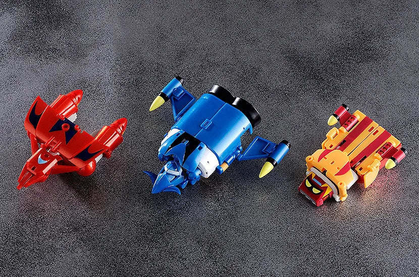 FREEING - Getter Robo G Dynamic Change Mini Fig Set