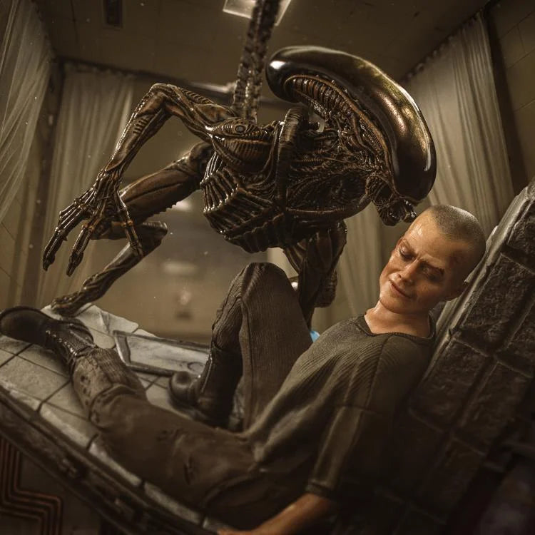 IRON STUDIOS  - Alien 3 Ellen Ripley And Dog Alien 1/10 Statue