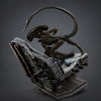 IRON STUDIOS  - Alien 3 Ellen Ripley And Dog Alien 1/10 Statue