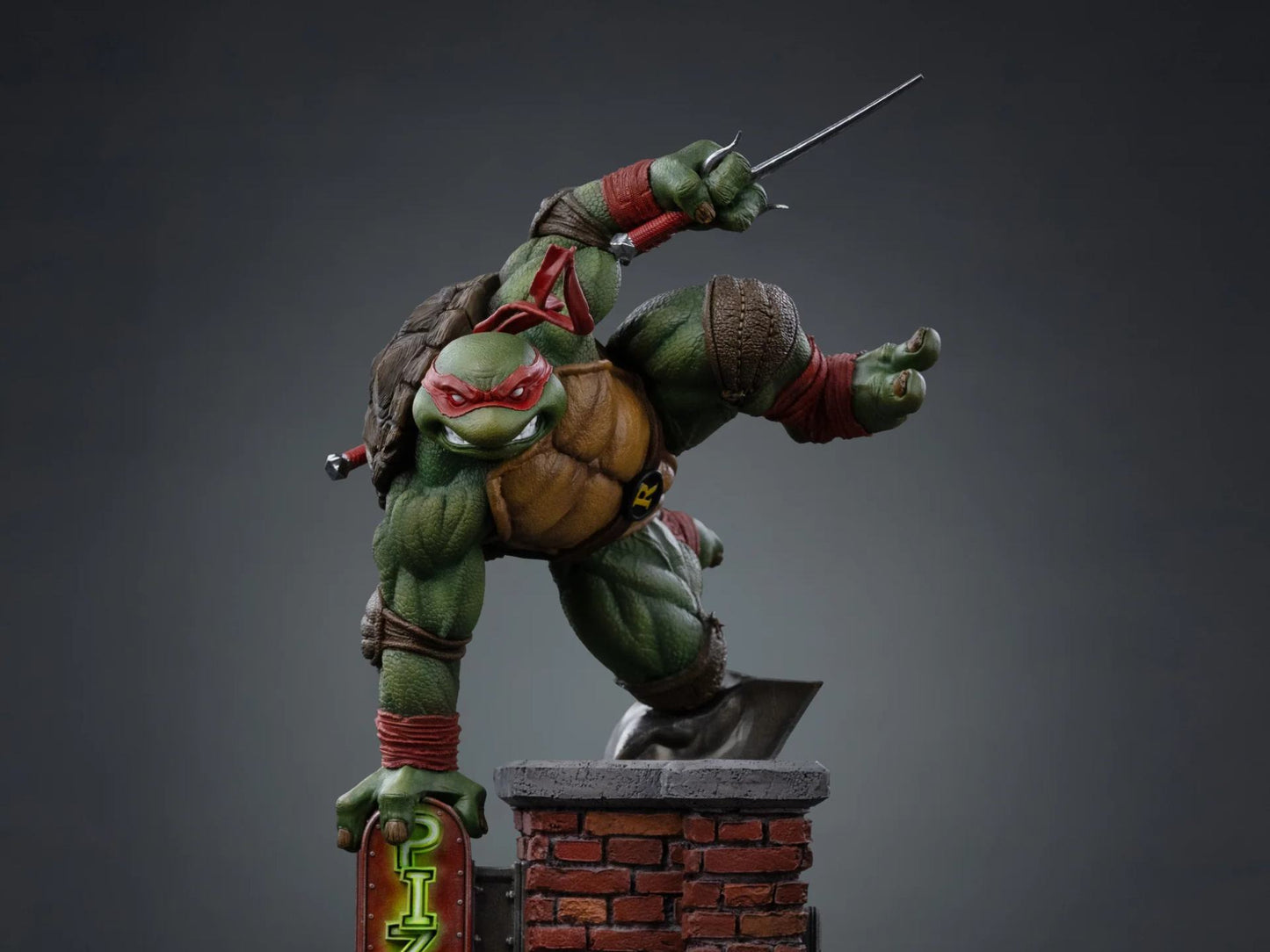 IRON STUDIOS - Teenage Mutant Ninja Turtles Raphael 1/10 Statue