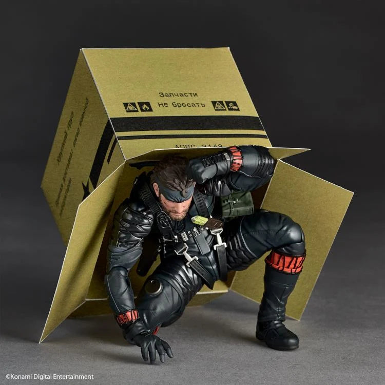 REVOLTECH - Revoltech A.y. Metal Gear Solid Delta Naked Snake Sneaking Suit Ver Action Figure