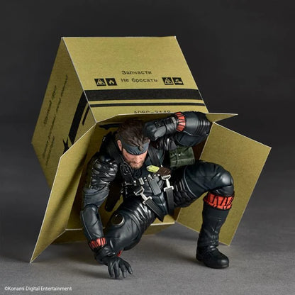 REVOLTECH - Revoltech A.y. Metal Gear Solid Delta Naked Snake Sneaking Suit Ver Action Figure