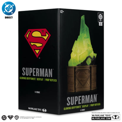 Mc FARLANE TOYS - Dc Direct Superman Kryptonite display 1:1 Scale Prop  Replica