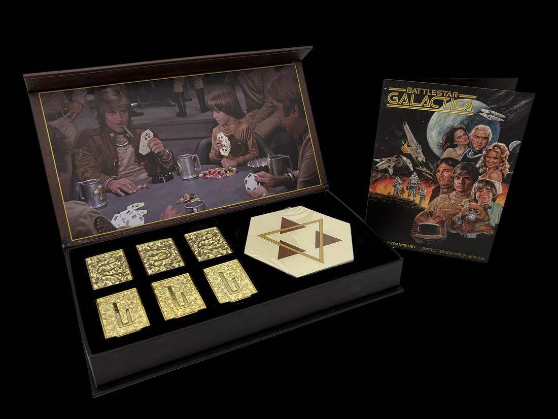 FACTORY ENTERTAINMENT - Battlestar Galactica Cubits & Pyramid Set Limited Edition Prop Replica