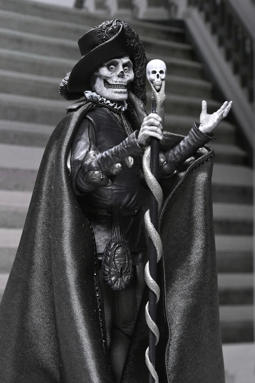 NECA - Phantom Of The Opera 1925 Masque Of The Red Death B&w Ultimate Af