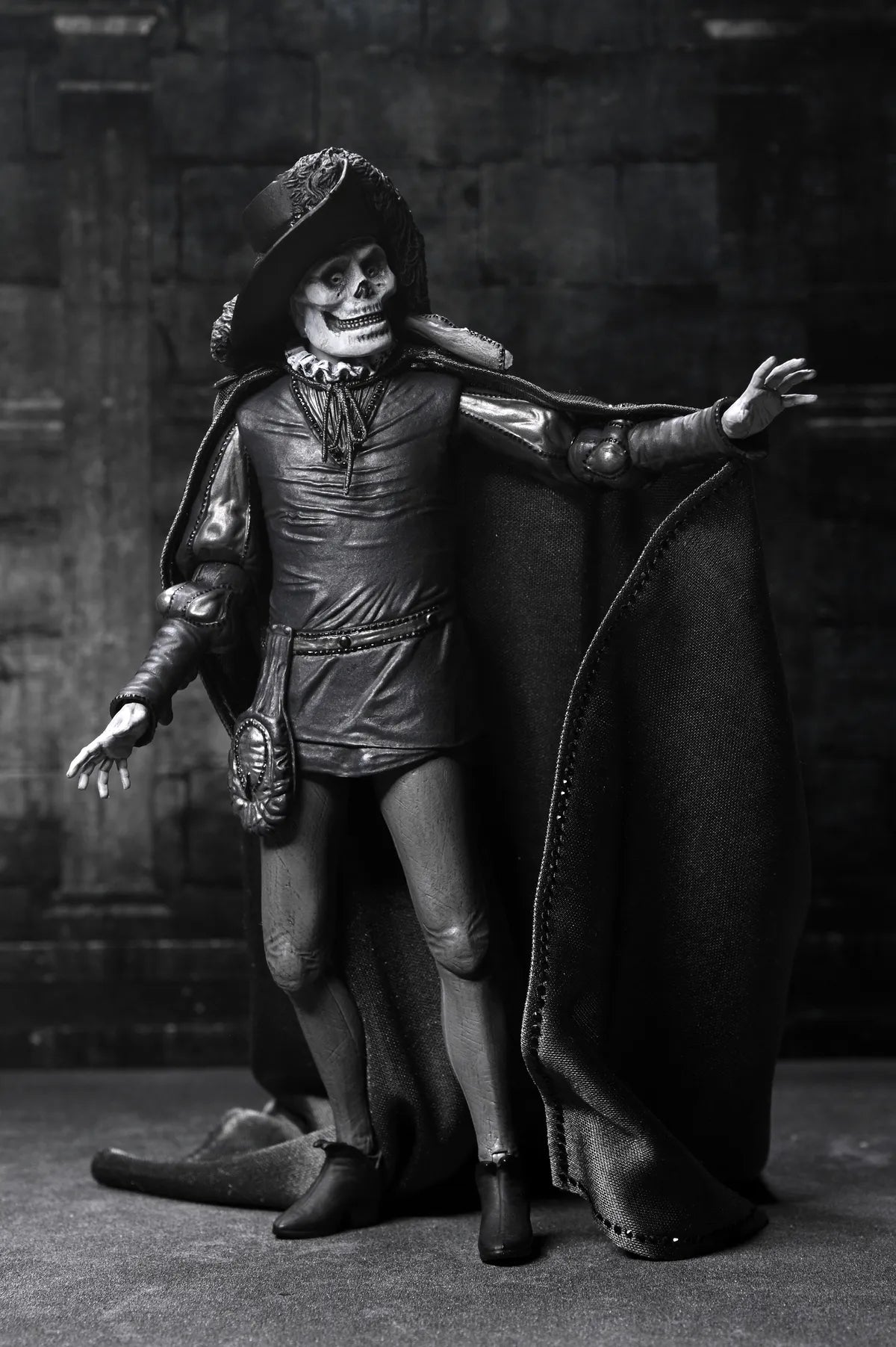 NECA - Phantom Of The Opera 1925 Masque Of The Red Death B&w Ultimate Af